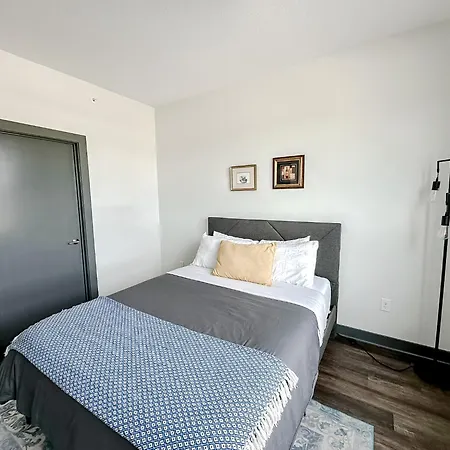 Sleepover 1Bd 1Ba Des Moines Apartments Exterior photo