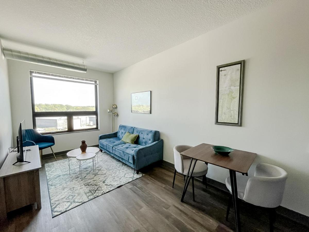Apartment Sleepover 1bd 1ba *