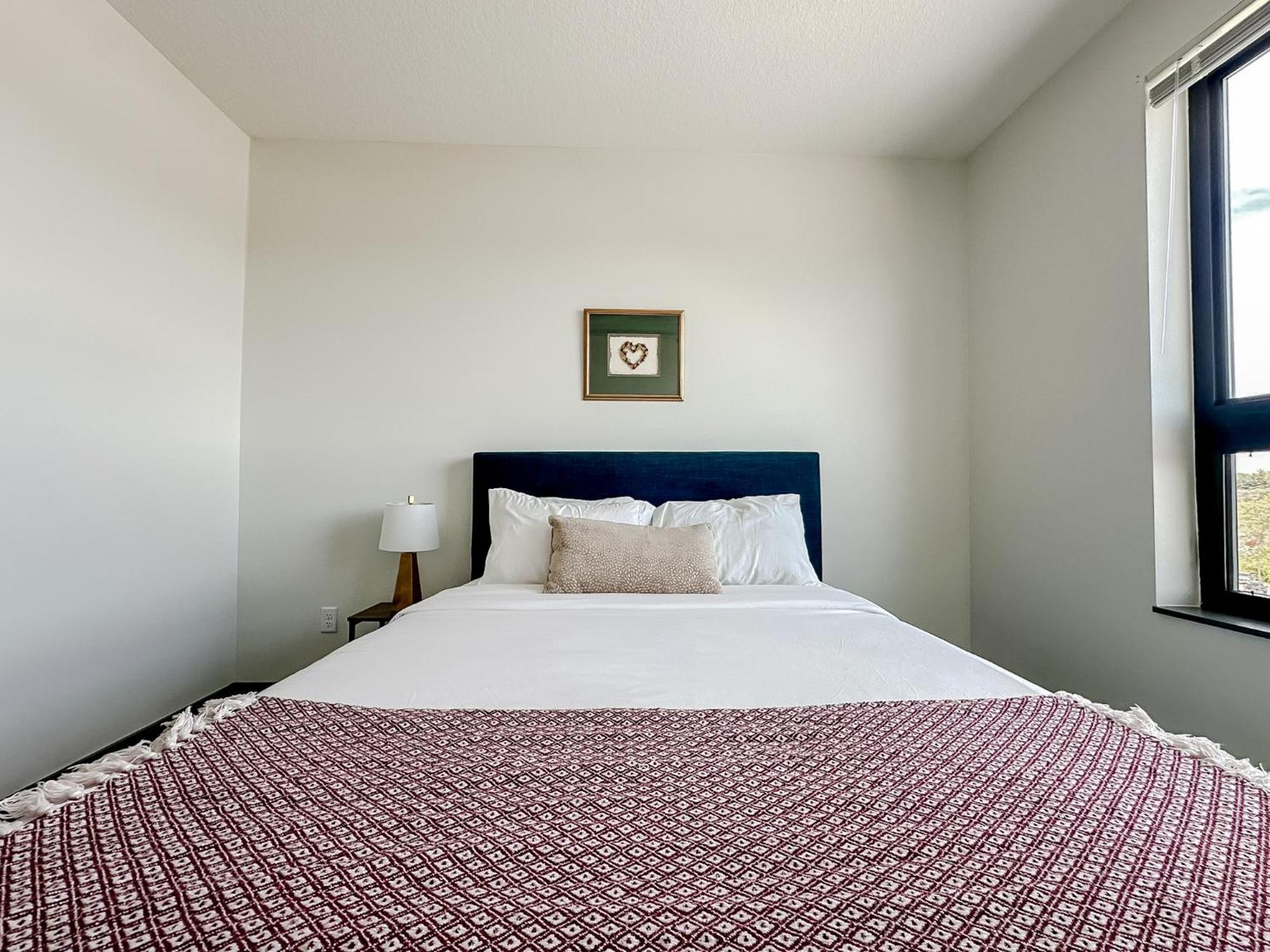 Sleepover 1bd 1ba