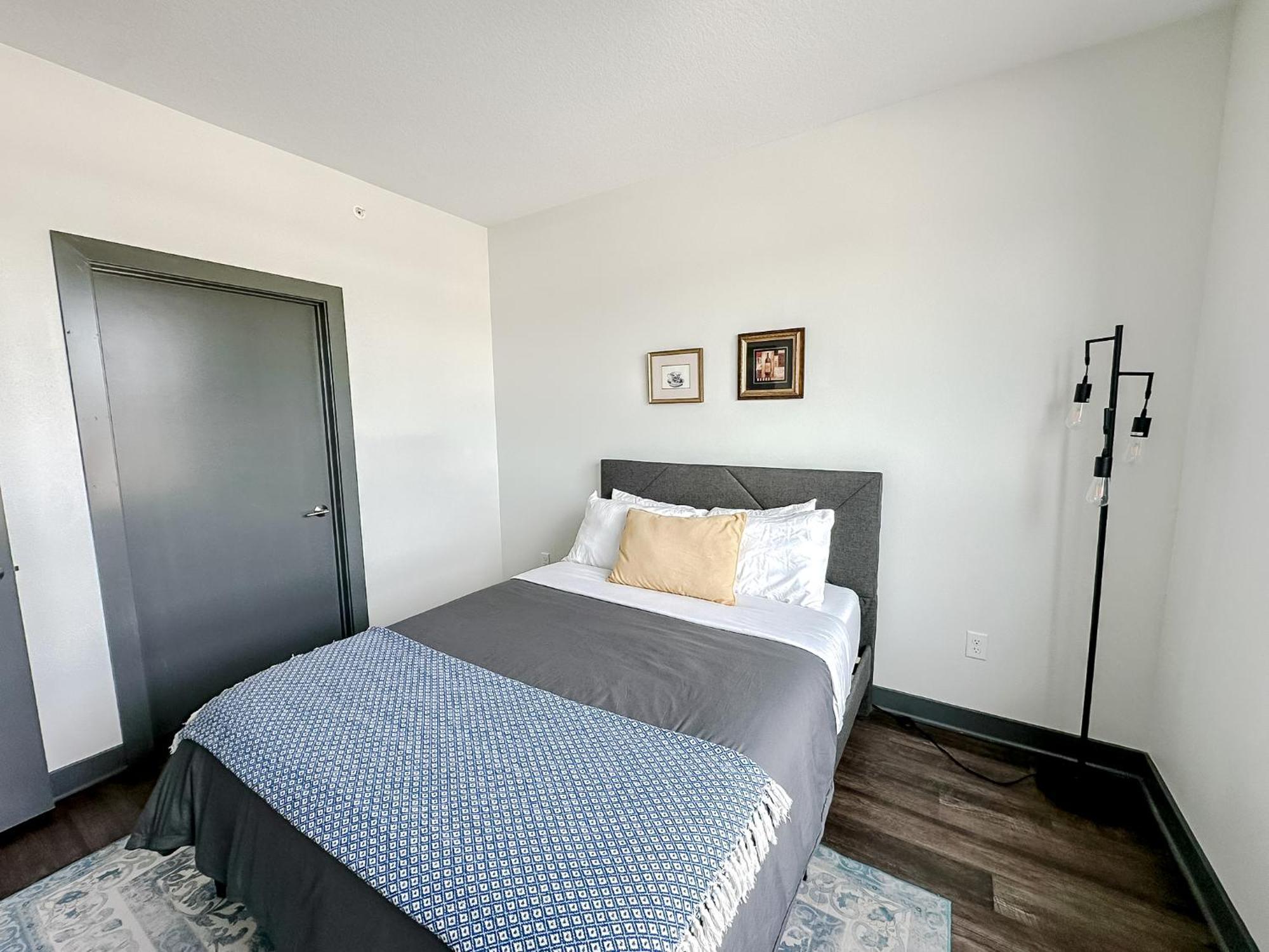 Apartment Sleepover 1bd 1ba